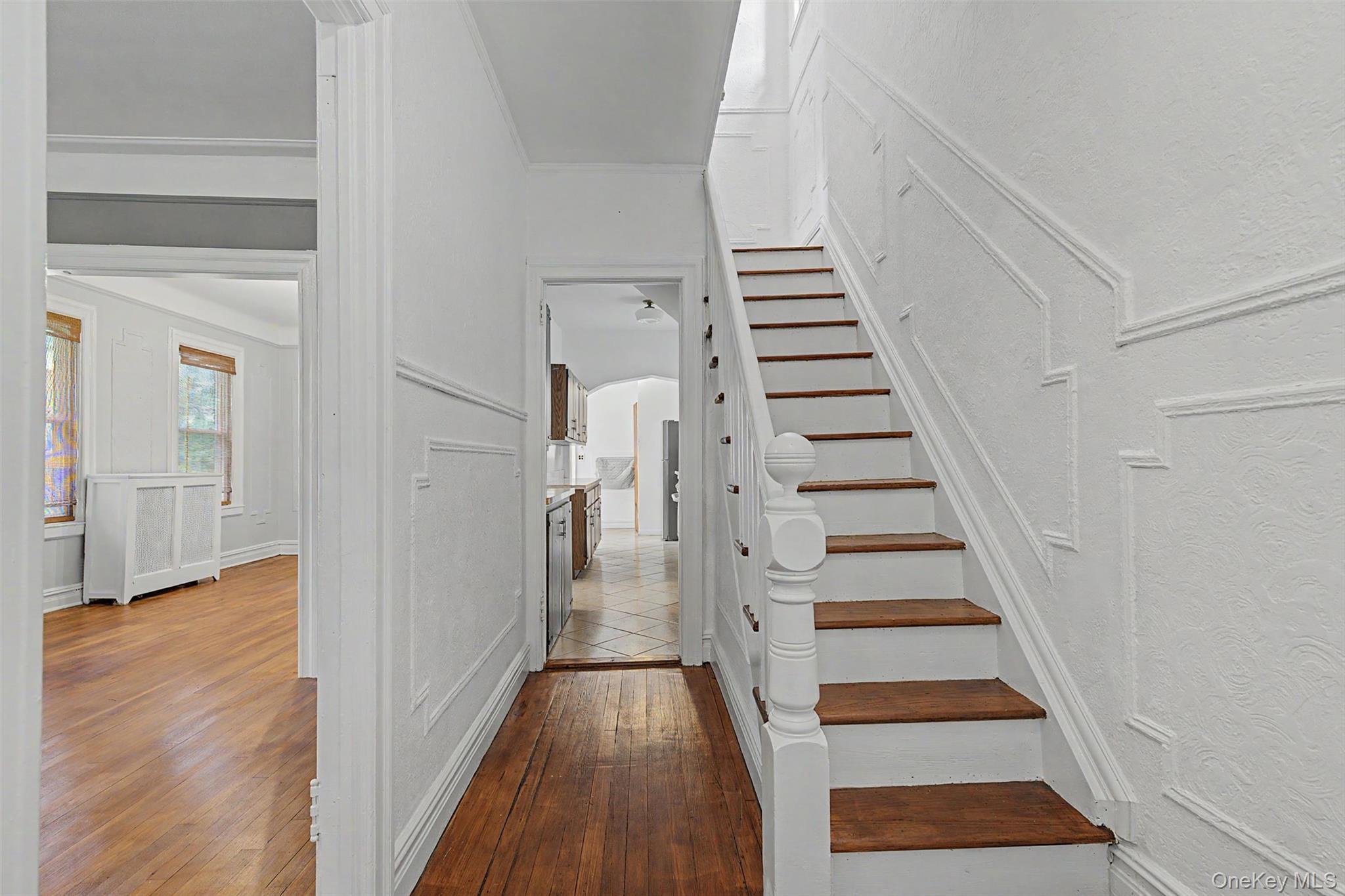 Single Family Sackett Avenue Bronx, NY 10461, MLS-1032712-12