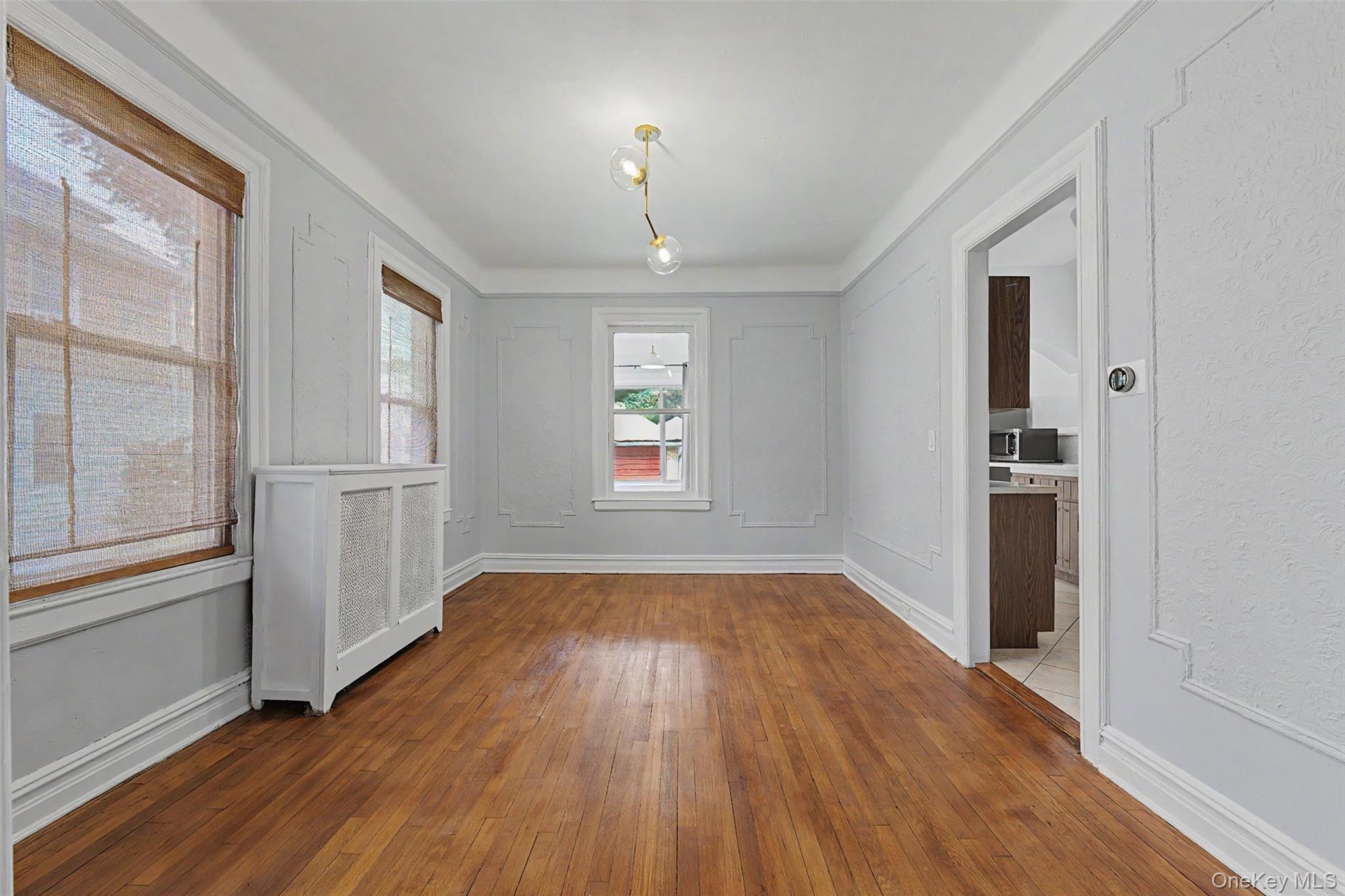 Single Family Sackett Avenue Bronx, NY 10461, MLS-1032712-17