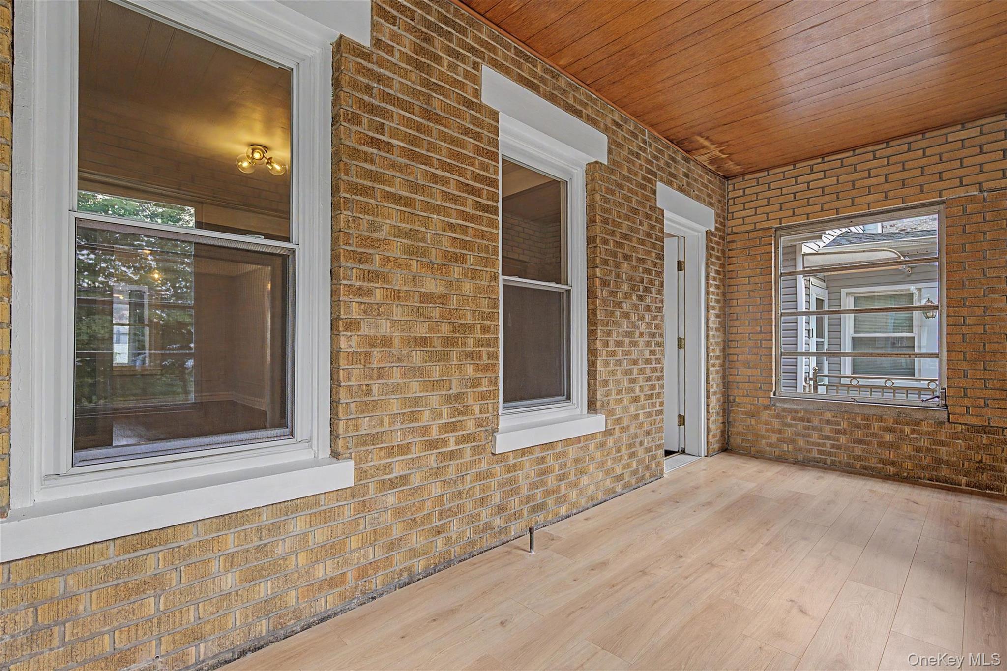 Single Family Sackett Avenue Bronx, NY 10461, MLS-1032712-9