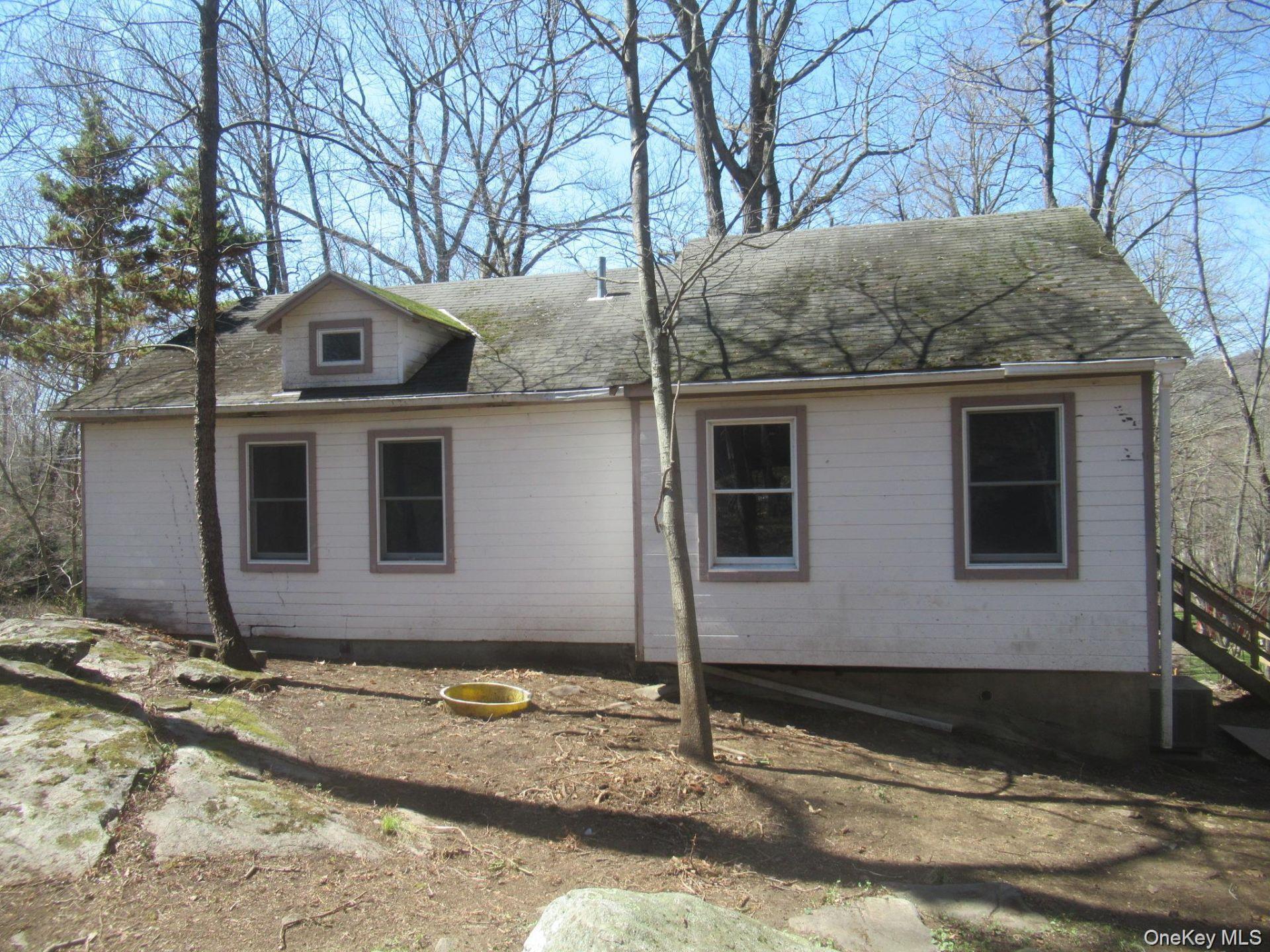 Single Family Hillside Drive Putnam County, NY 10541, MLS-1032713-16