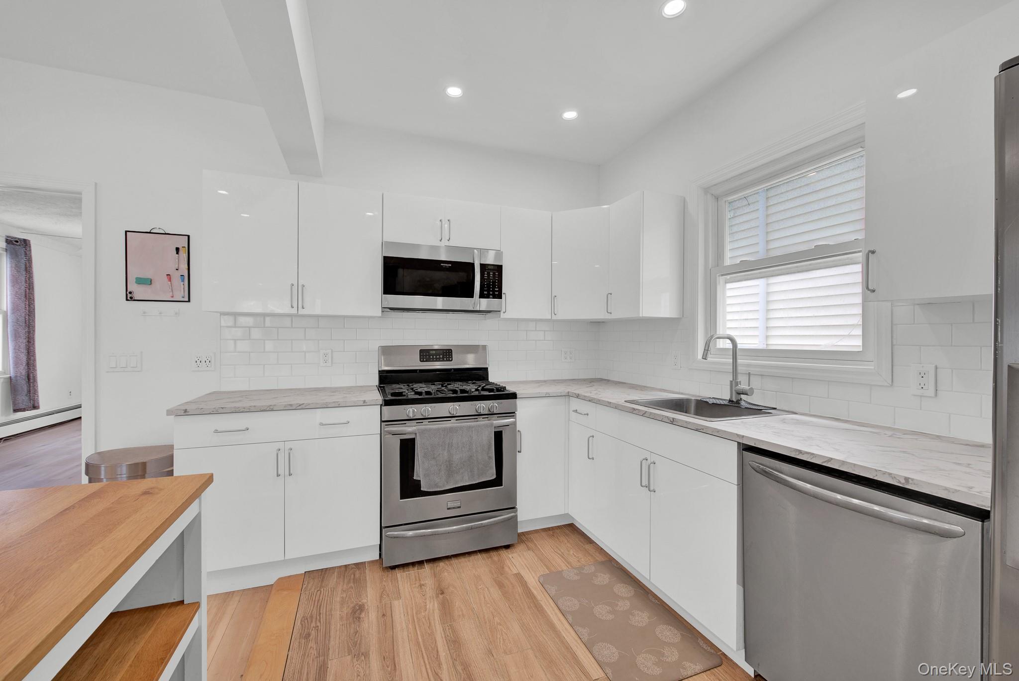 Single Family W Fulton Street Nassau County, NY 11561, MLS-1032716-9