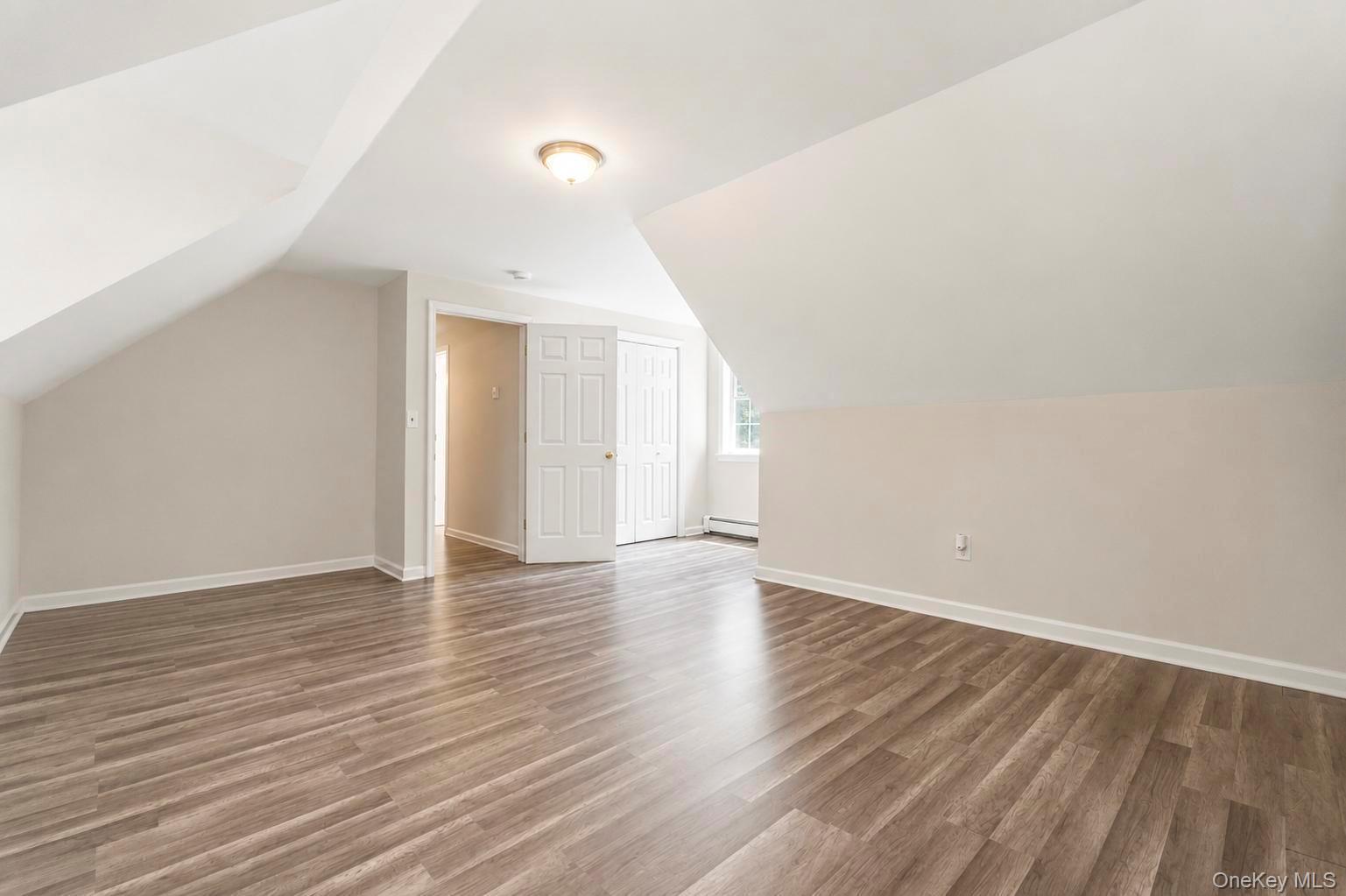Single Family Seaside Avenue  Suffolk County, NY 11789, MLS-1032717-26
