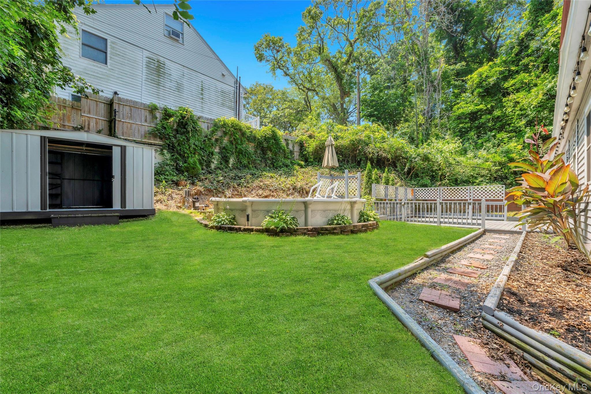 Single Family Seaside Avenue  Suffolk County, NY 11789, MLS-1032717-30