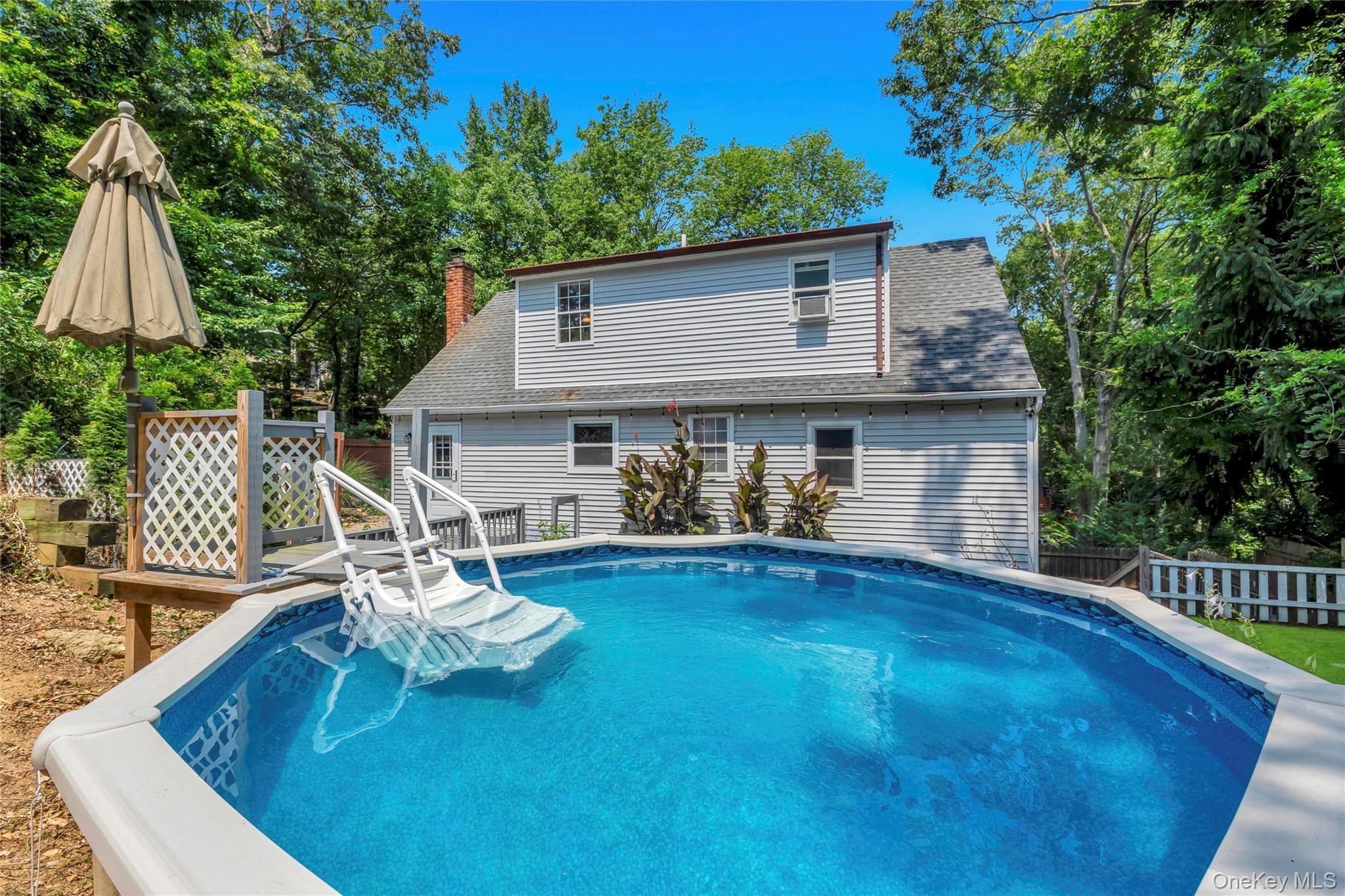 Single Family Seaside Avenue  Suffolk County, NY 11789, MLS-1032717-42