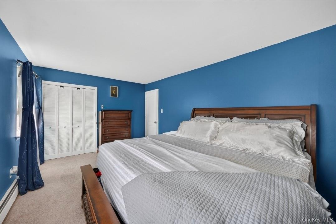 Single Family Lincoln Avenue Suffolk County, NY 11729, MLS-1032734-22
