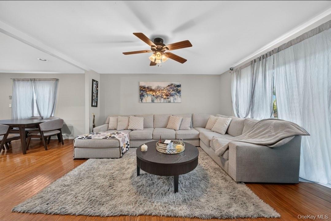 Single Family Lincoln Avenue Suffolk County, NY 11729, MLS-1032734-8