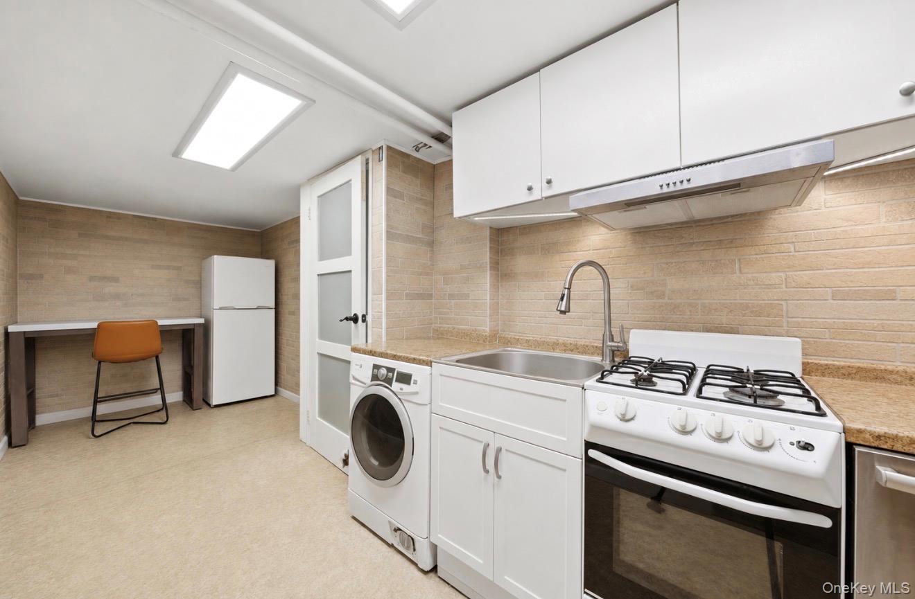 Single Family Newkirk Ave Brooklyn, NY 11230, MLS-1032741-10