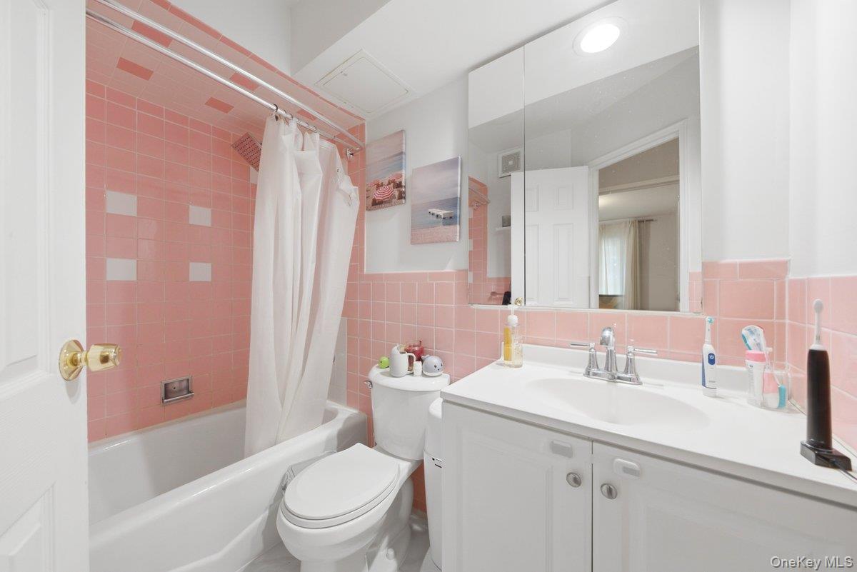 Single Family Newkirk Ave Brooklyn, NY 11230, MLS-1032741-18