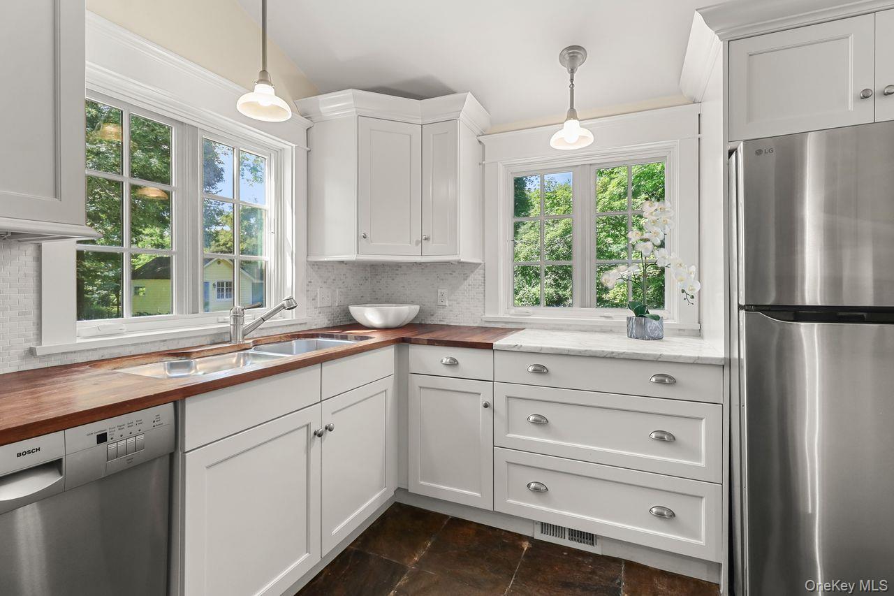 Single Family Hanover Street Westchester County, NY 10598, MLS-1032752-20