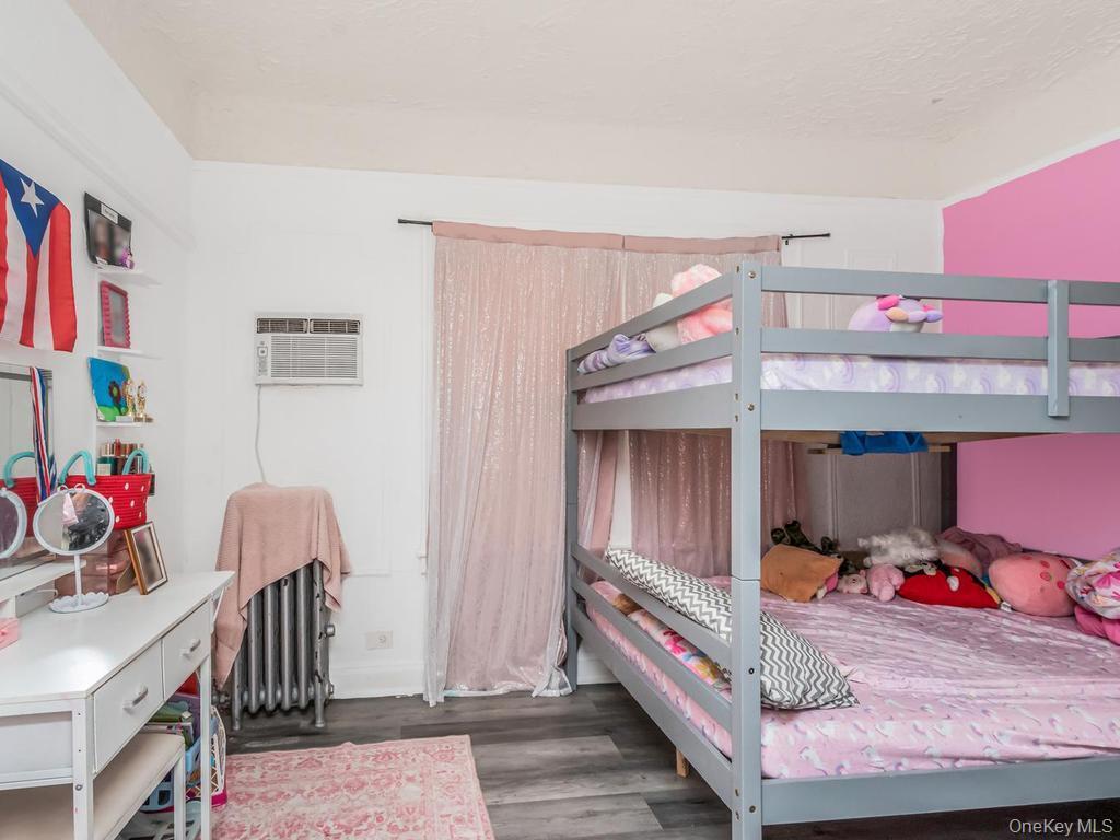 Single Family E 215th Street Bronx, NY 10467, MLS-1032757-7
