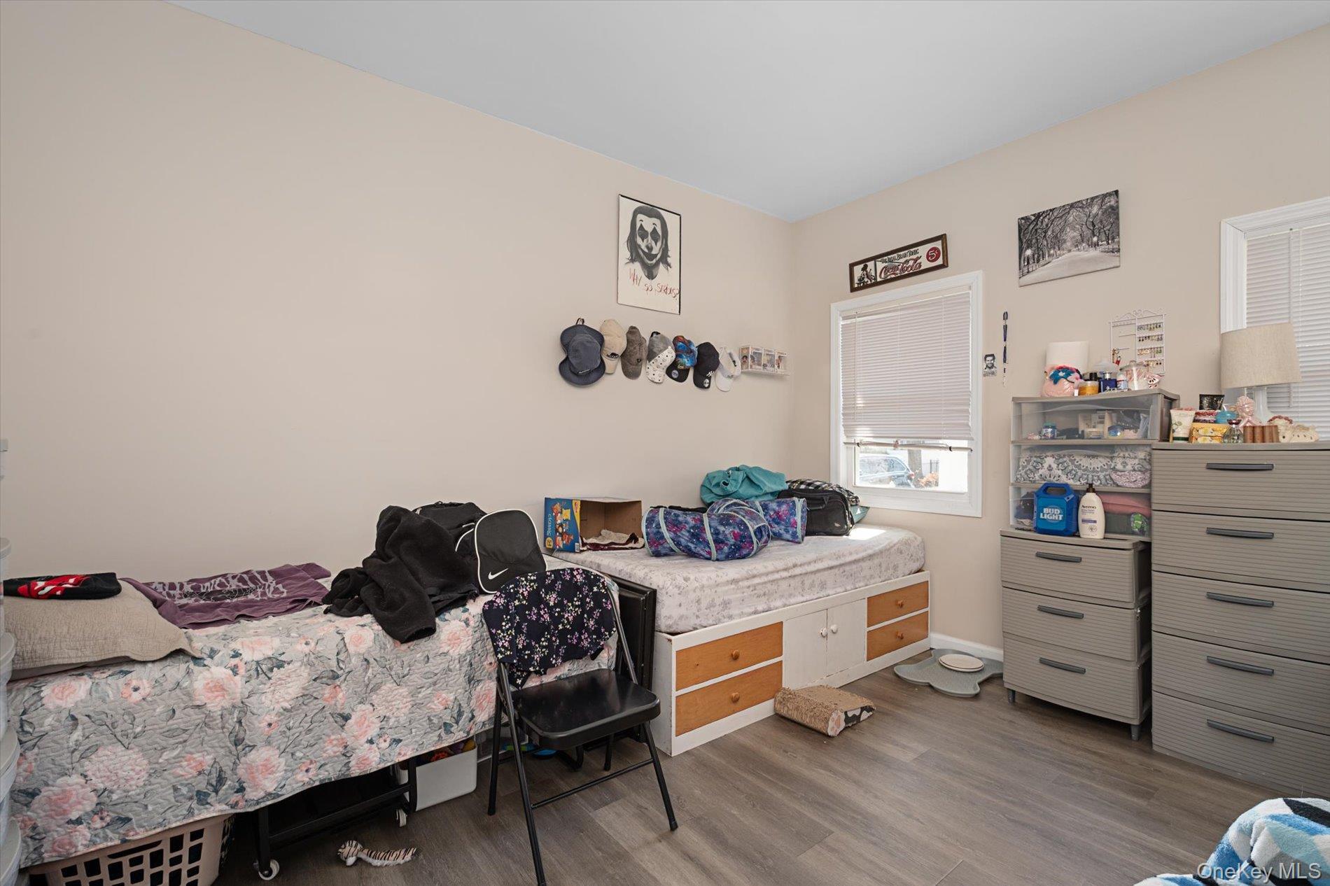Single Family E 14th Street  Suffolk County, NY 11746, MLS-1032766-14