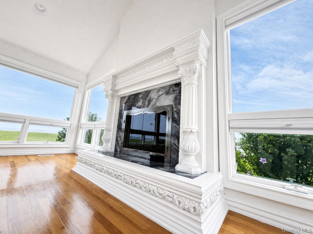 Single Family S Penataquit Avenue  Suffolk County, NY 11706, MLS-1032772-13