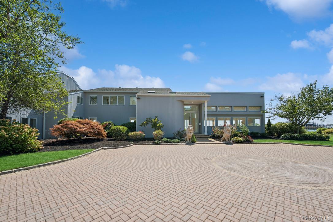 Single Family S Penataquit Avenue  Suffolk County, NY 11706, MLS-1032772-19