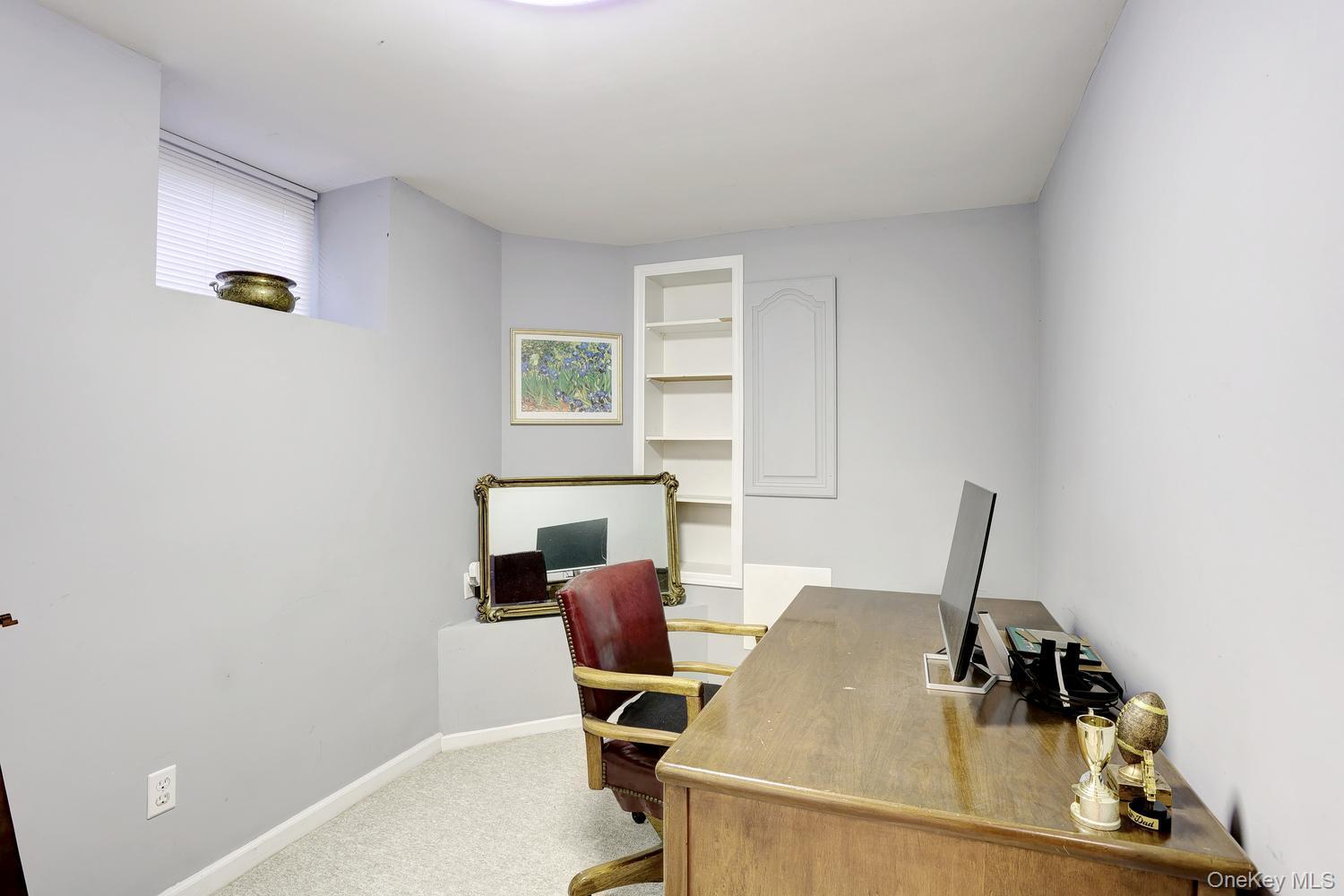 Single Family E Maple Avenue  Rockland County, NY 10901, MLS-1032773-16