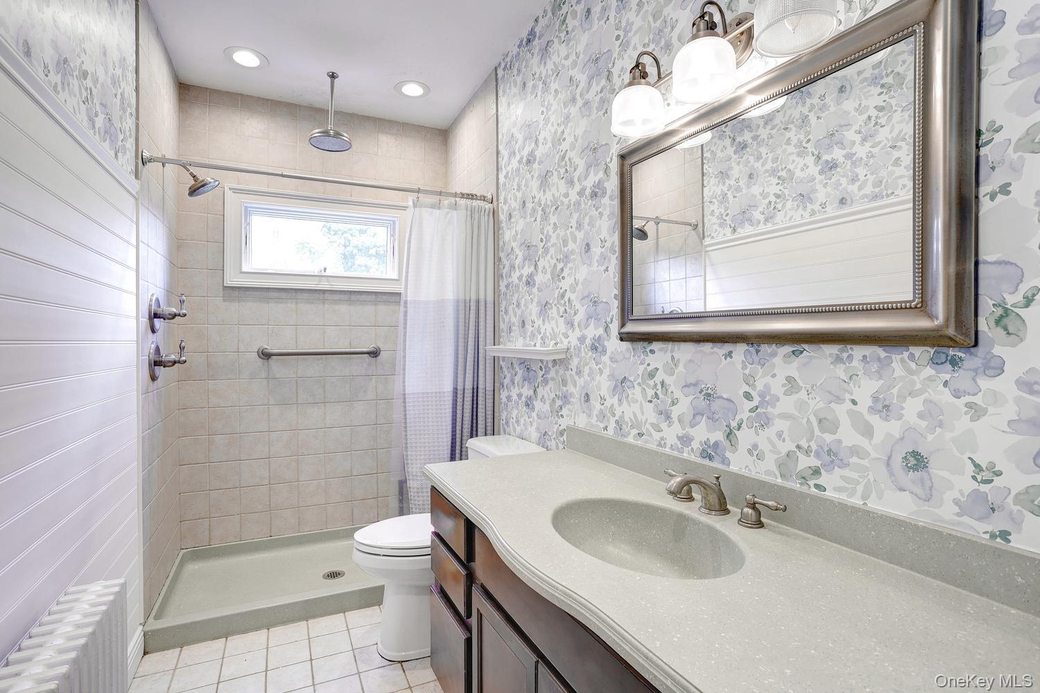 Single Family E Maple Avenue  Rockland County, NY 10901, MLS-1032773-7
