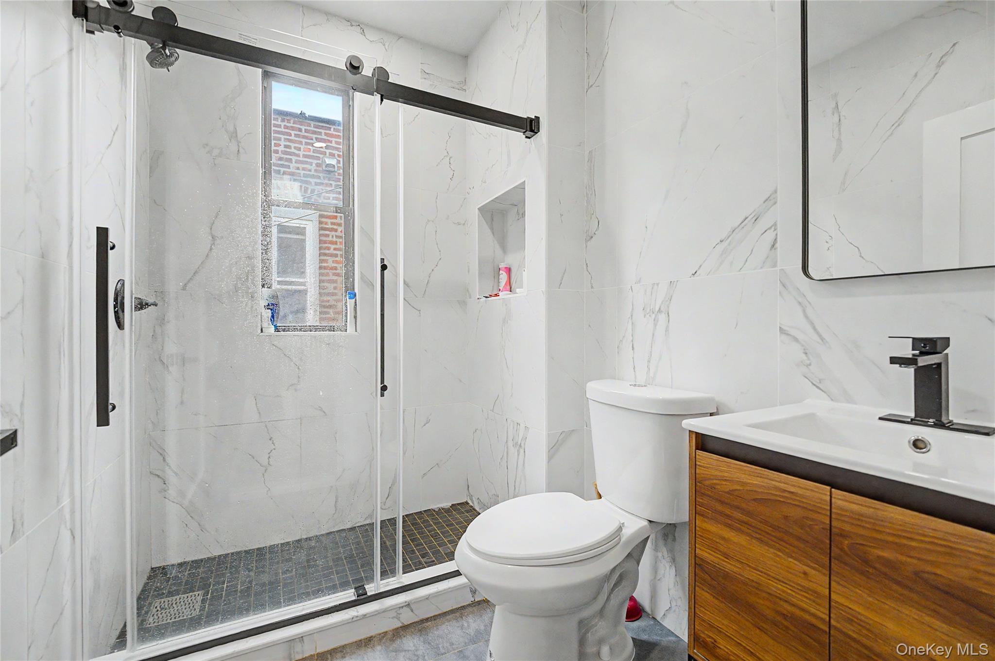 Single Family 37th Avenue  Queens, NY 11368, MLS-1032789-14