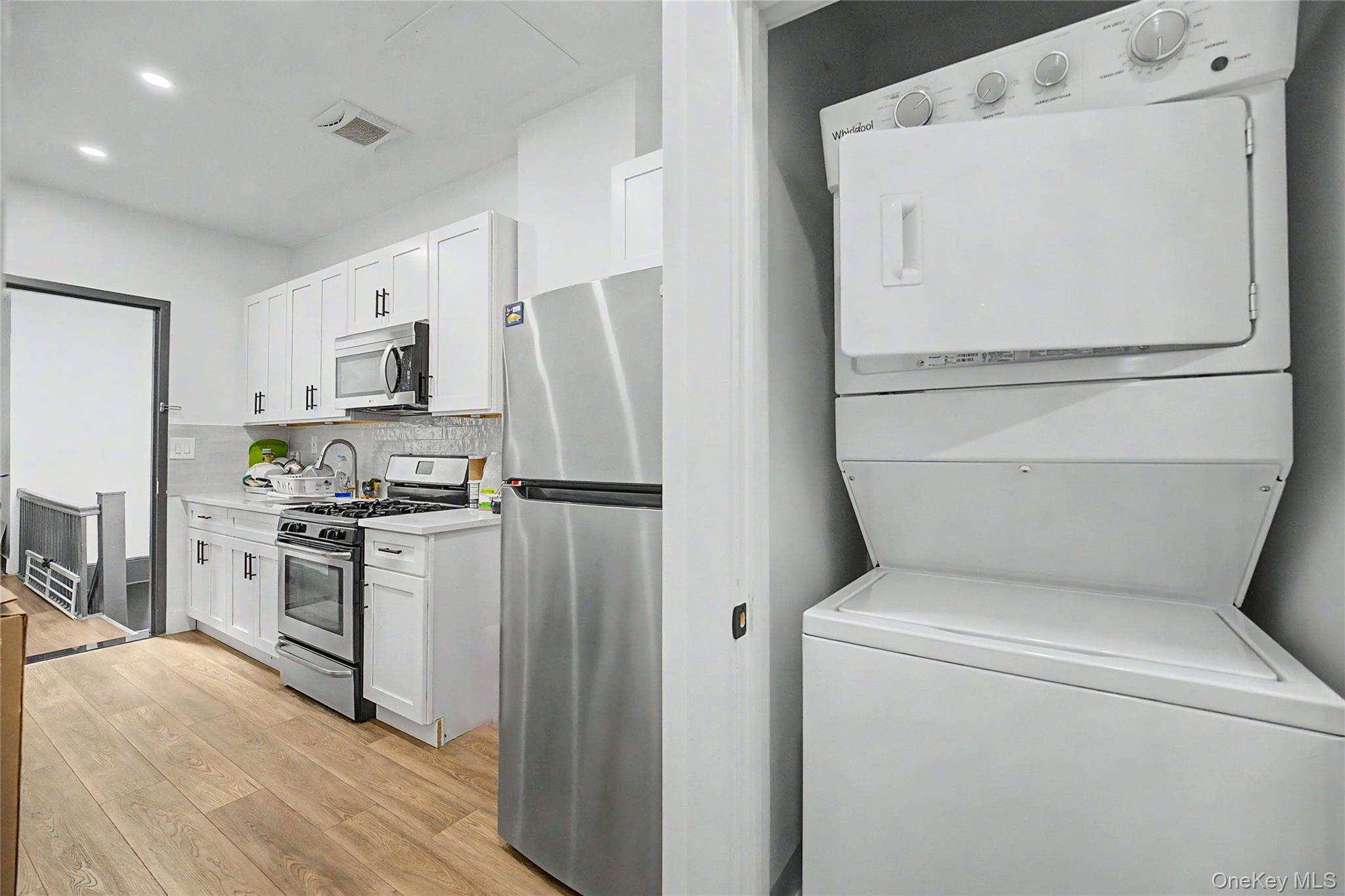Single Family 37th Avenue  Queens, NY 11368, MLS-1032789-7