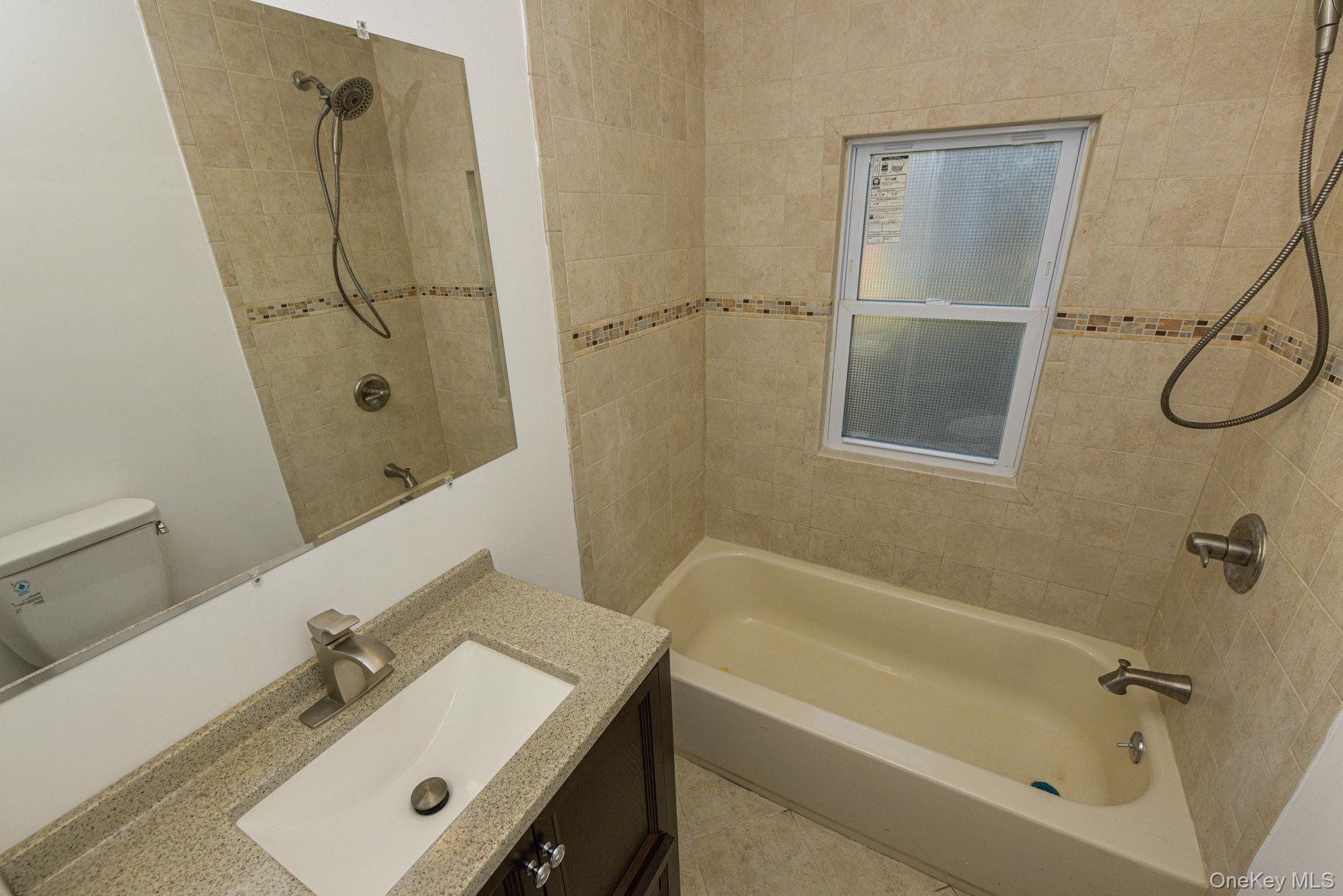 Single Family Glenna Little Trail  Suffolk County, NY 11743, MLS-1032810-10
