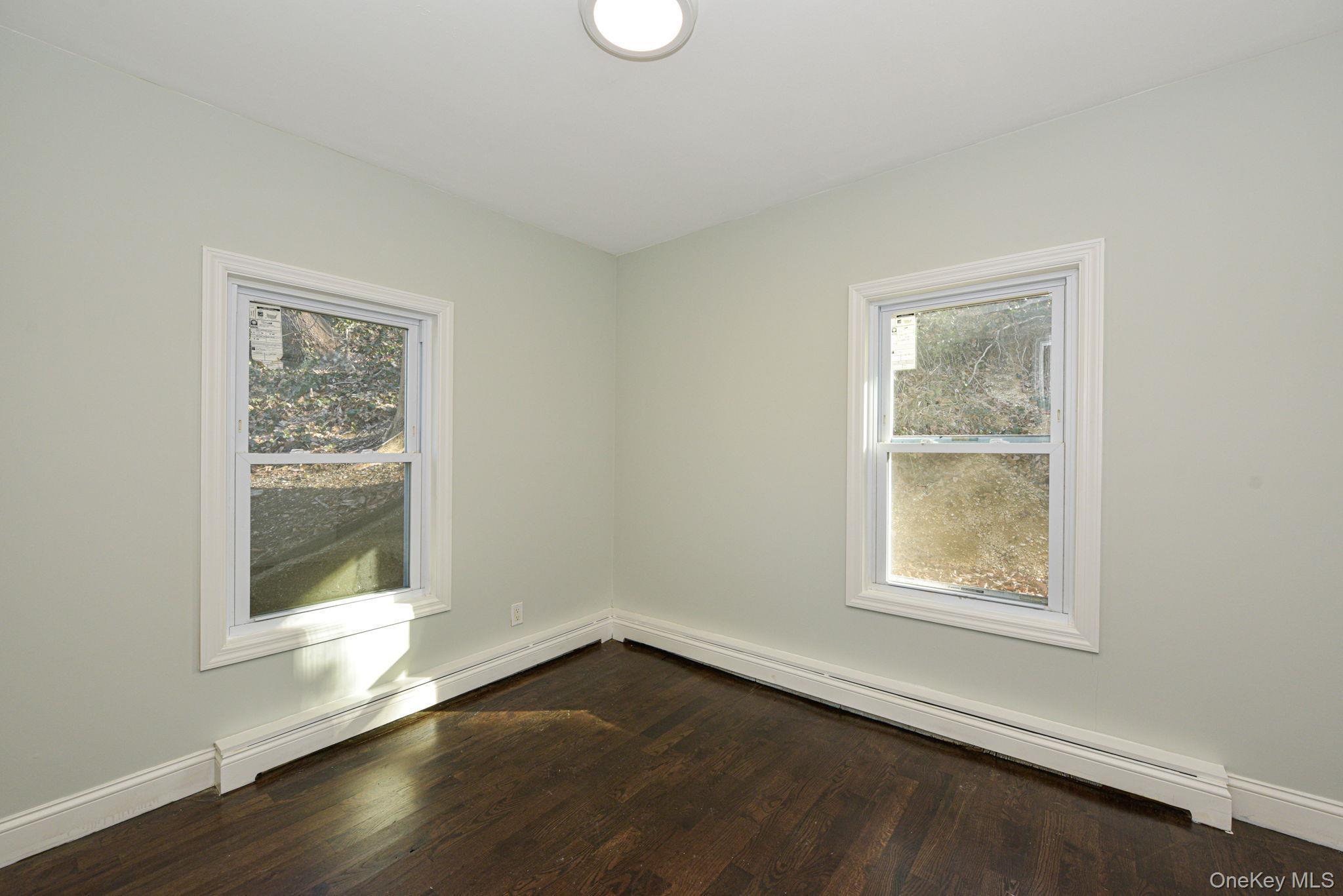 Single Family Glenna Little Trail  Suffolk County, NY 11743, MLS-1032810-12