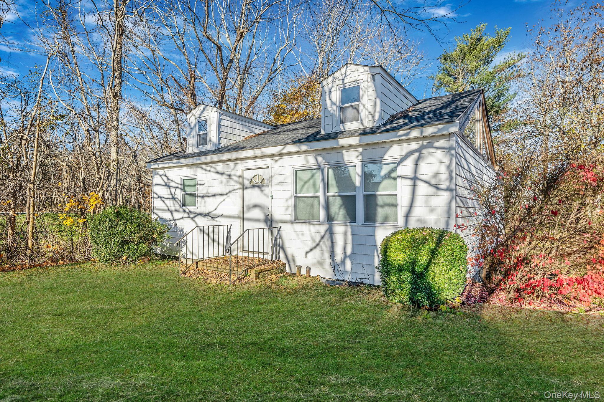 Single Family Main Road  Suffolk County, NY 11935, MLS-1032813-2