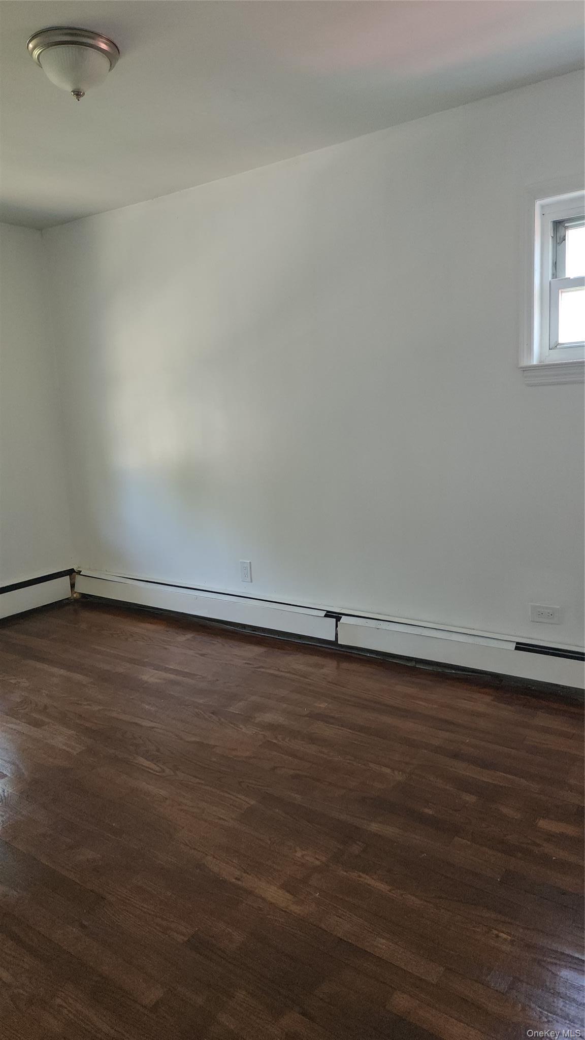 Single Family E 212th Street  Bronx, NY 10469, MLS-1032827-10