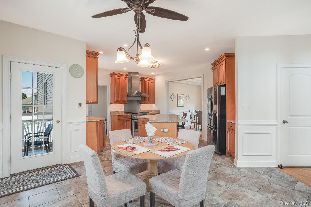Single Family Thames Road Dutchess County, NY 12603, MLS-1032830-11