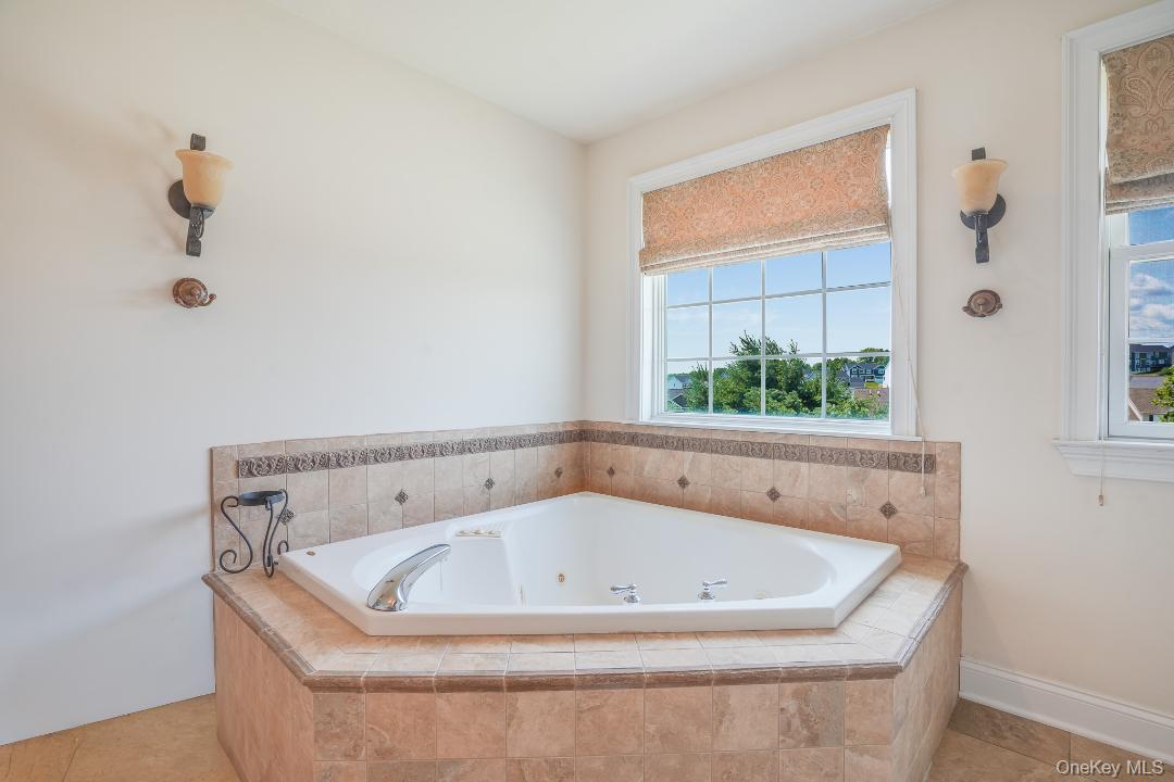 Single Family Thames Road Dutchess County, NY 12603, MLS-1032830-19