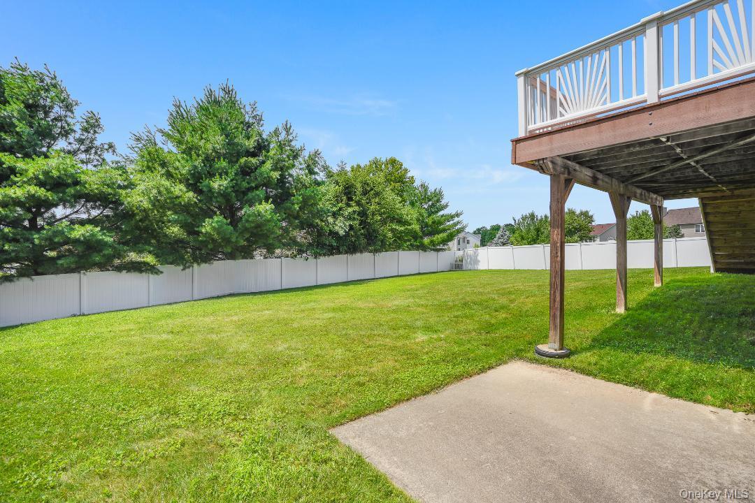 Single Family Thames Road Dutchess County, NY 12603, MLS-1032830-29