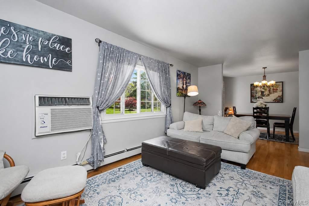 Single Family Fieldstone Boulevard  Dutchess County, NY 12590, MLS-1032852-14