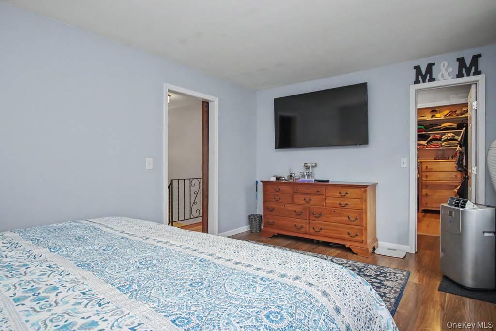 Single Family Fieldstone Boulevard  Dutchess County, NY 12590, MLS-1032852-21