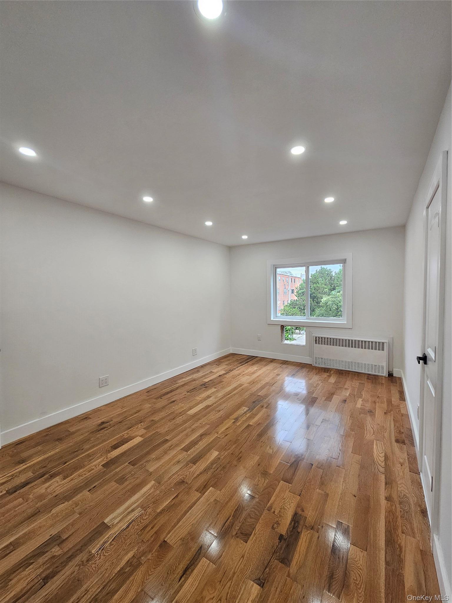 Single Family Wortman Avenue Brooklyn, NY 11207, MLS-1032870-10