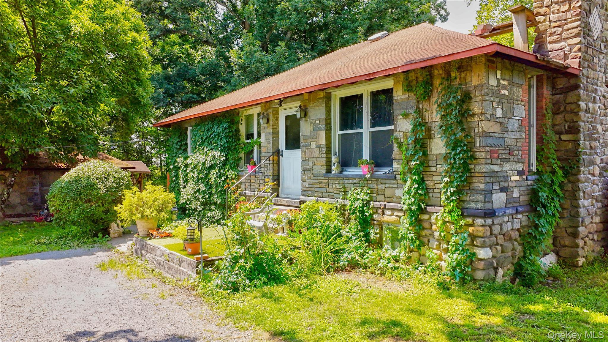 Single Family Route 17k Orange County, NY 12550, MLS-1032871-2
