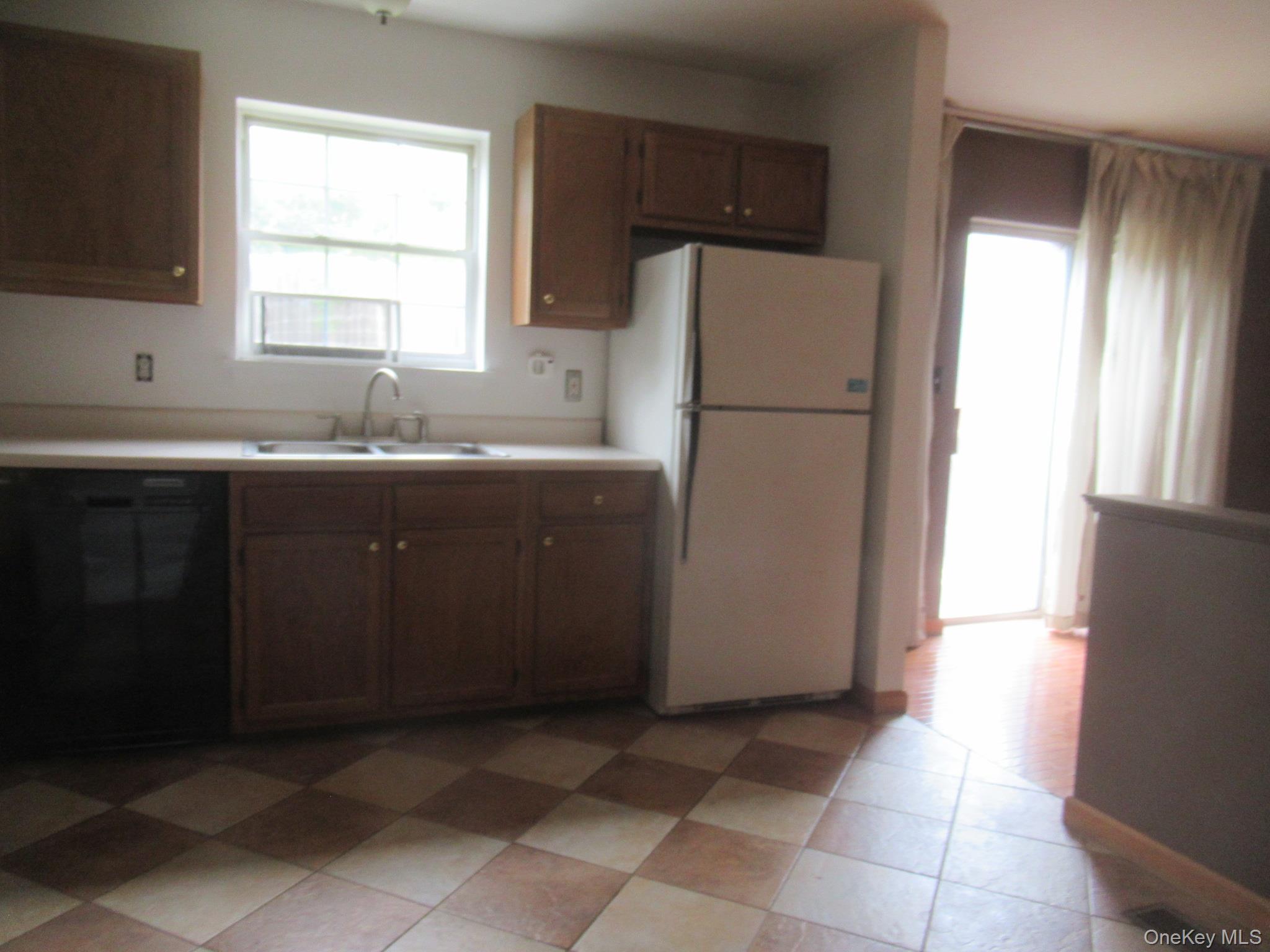 Single Family Marian Court  Orange County, NY 10990, MLS-1032877-10