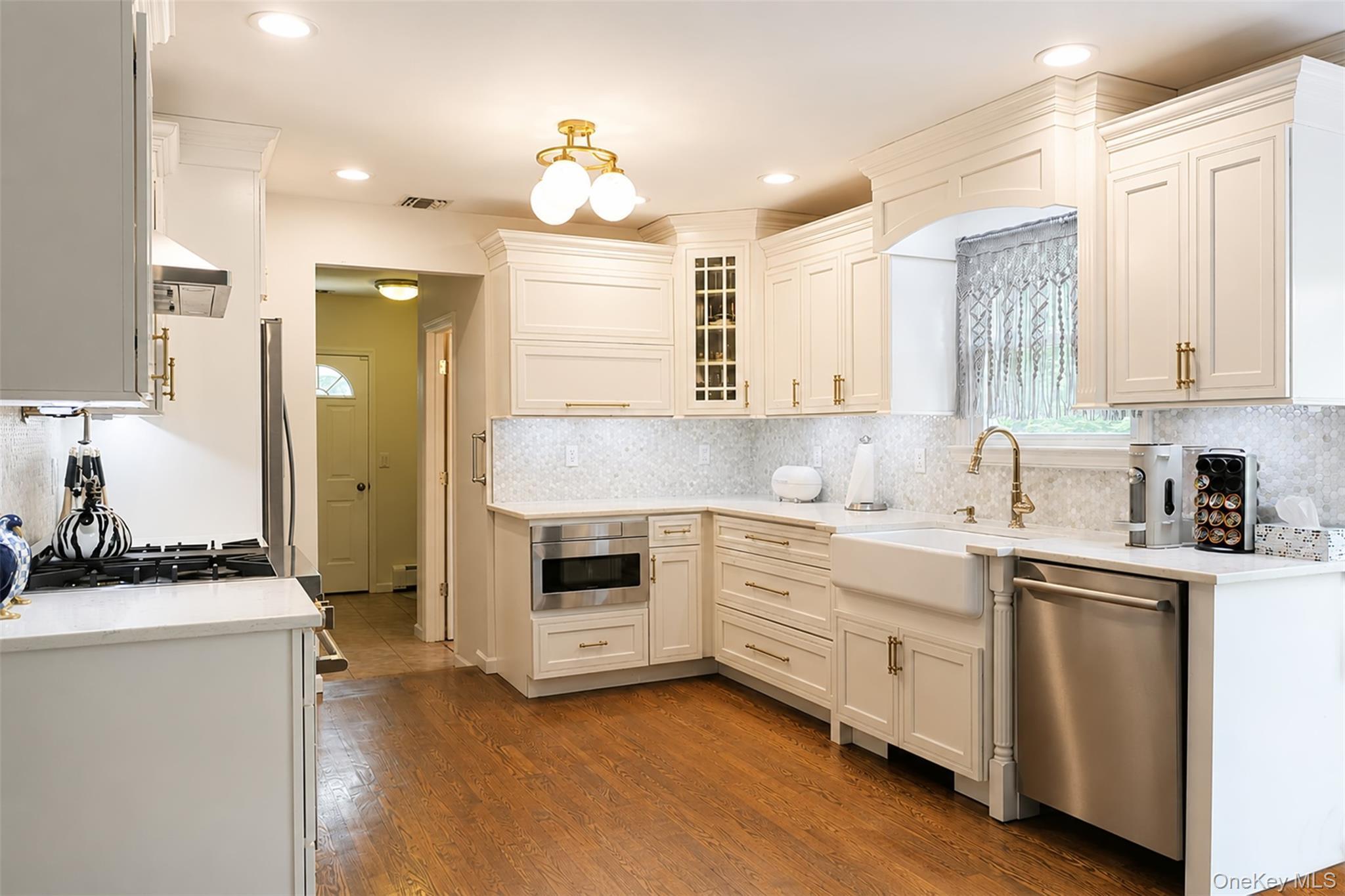 Single Family Southaven Drive Suffolk County, NY 11719, MLS-1032898-6