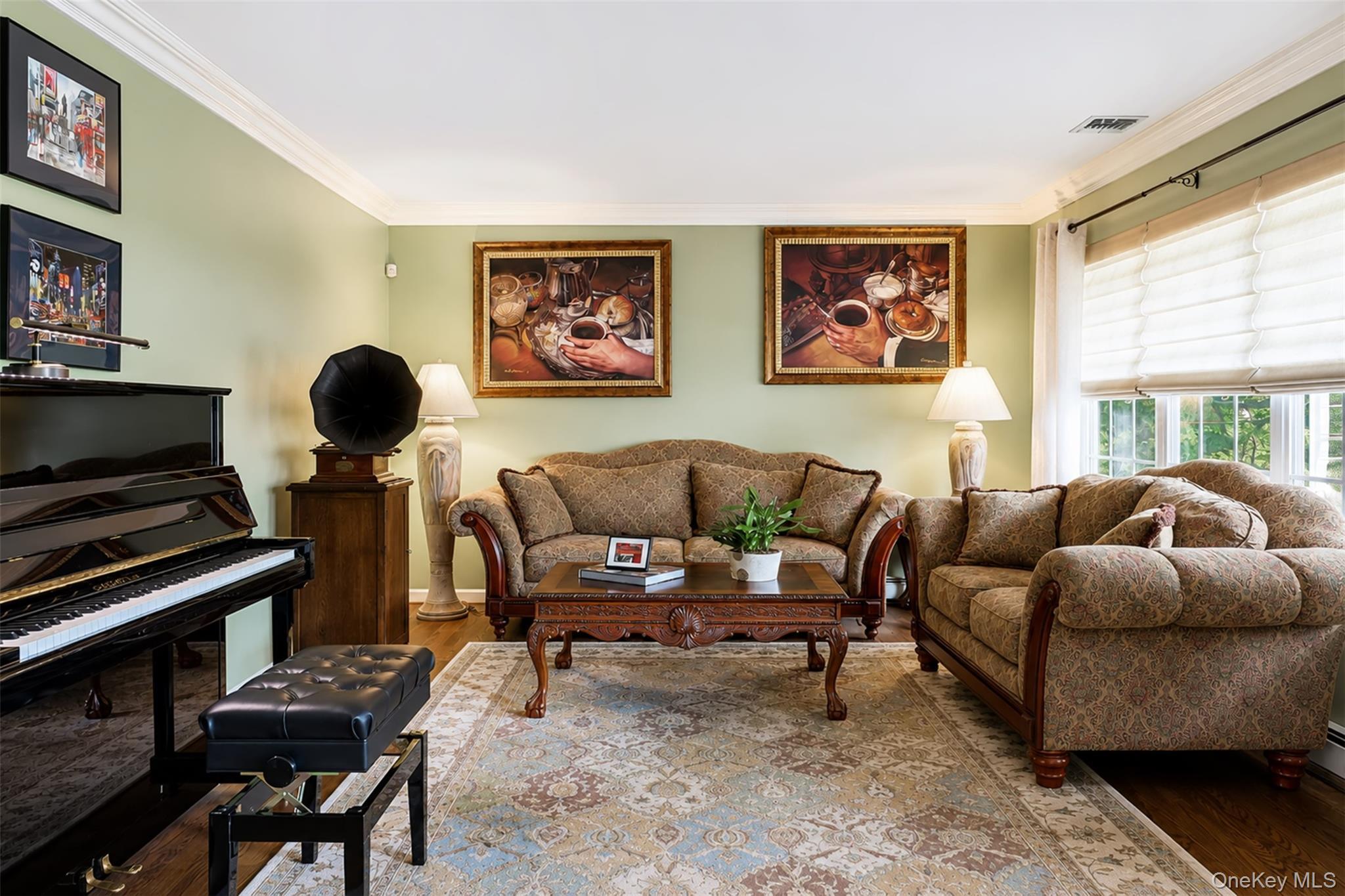 Single Family Southaven Drive Suffolk County, NY 11719, MLS-1032898-8