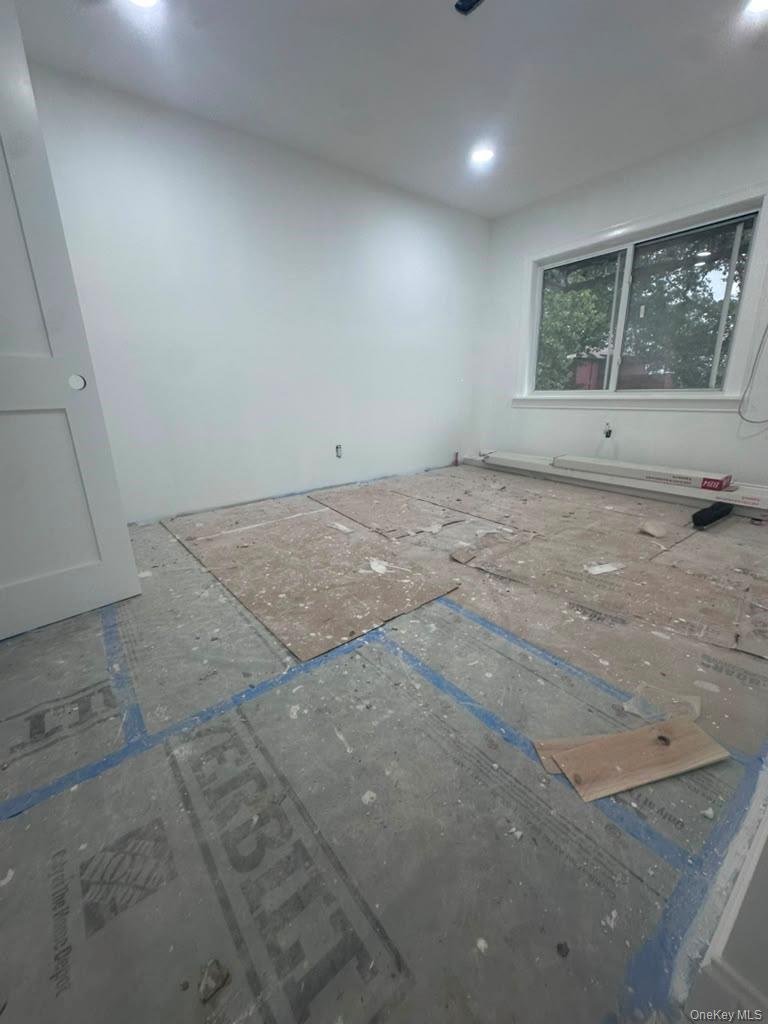 Single Family 92nd Street Queens, NY 11369, MLS-1032908-16