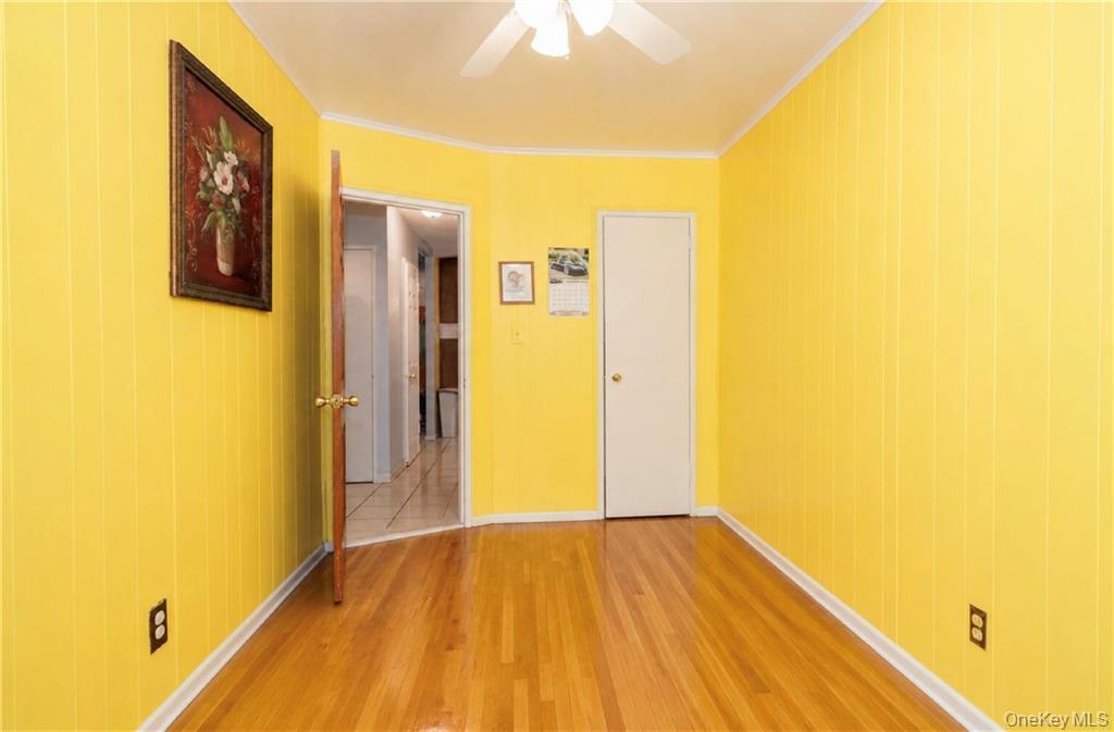 Single Family E 98th Street Brooklyn, NY 11236, MLS-1032923-17