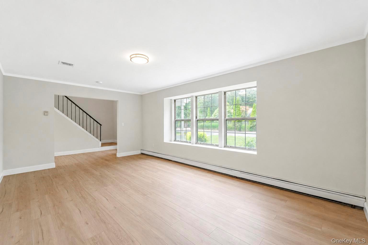 Single Family Bates Lane Suffolk County, NY 11961, MLS-1032928-6