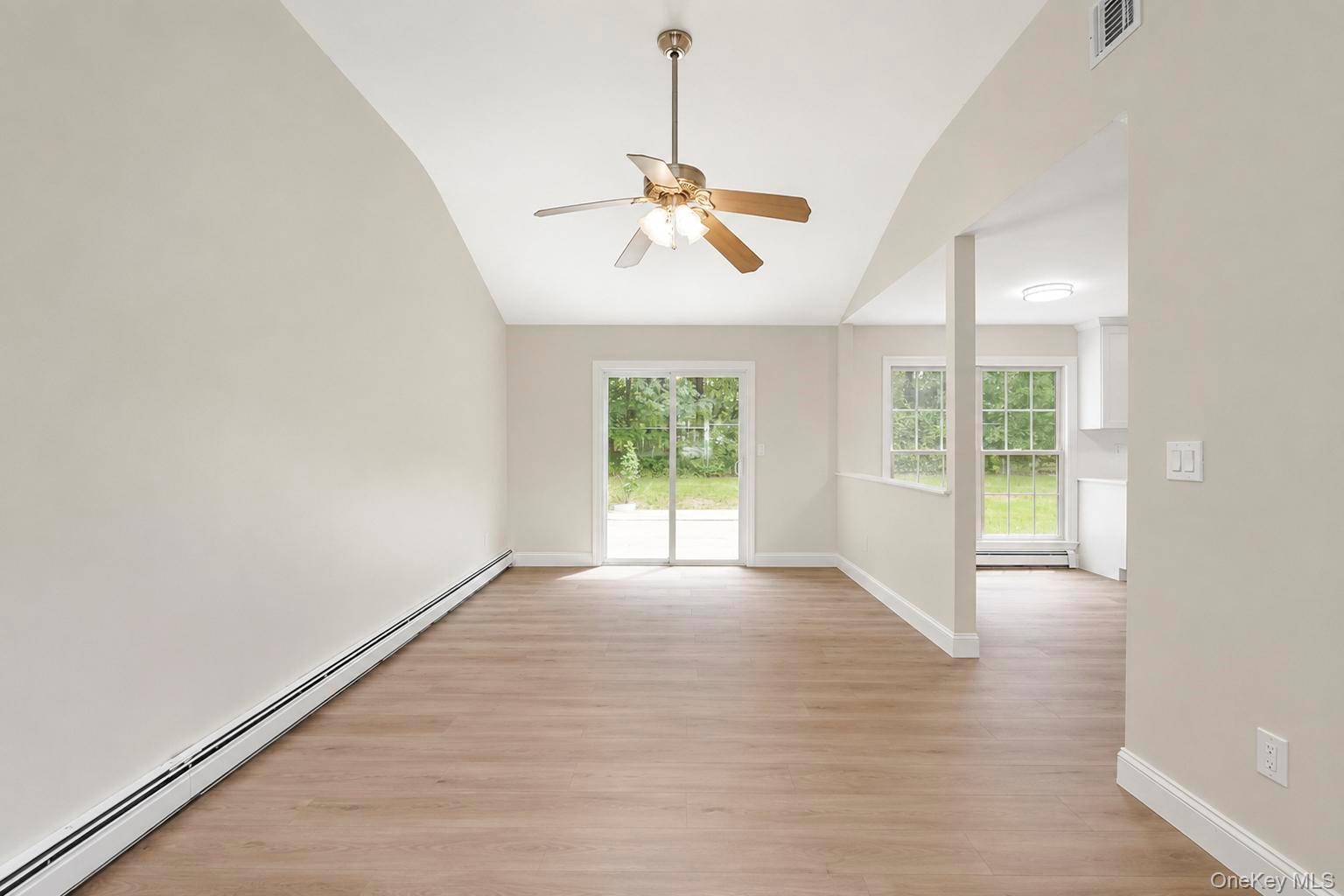 Single Family Bates Lane Suffolk County, NY 11961, MLS-1032928-9
