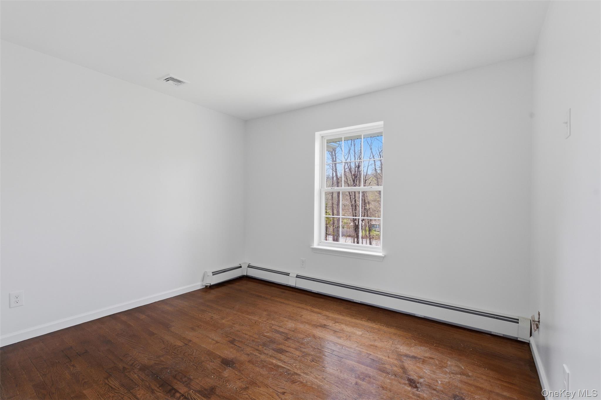 Single Family Twin Arch Road Orange County, NY 12575, MLS-1032934-21