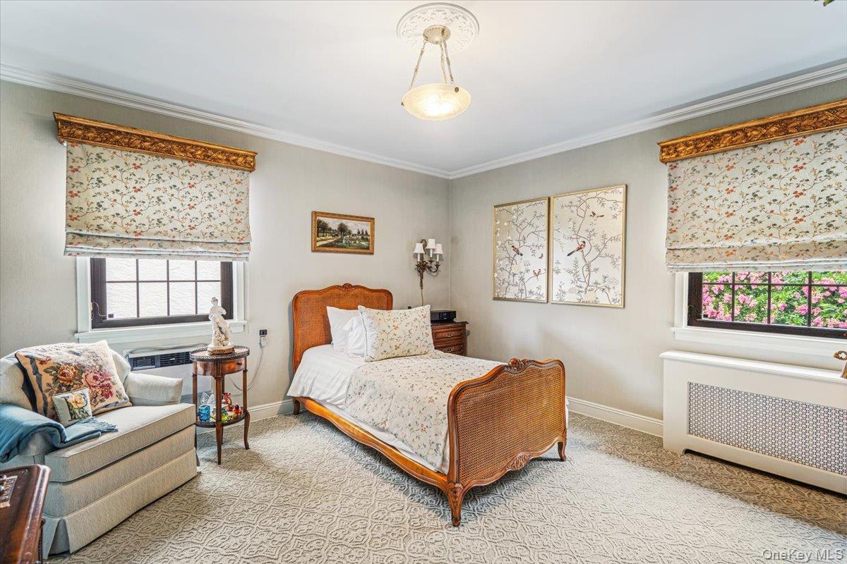 Single Family 222nd Street  Queens, NY 11364, MLS-1032945-18