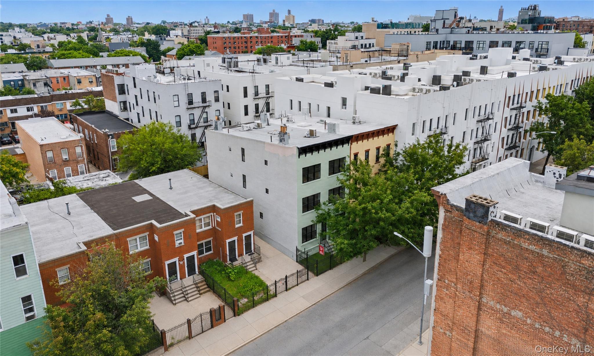 Single Family Grove Street  Brooklyn, NY 11221, MLS-1032946-3