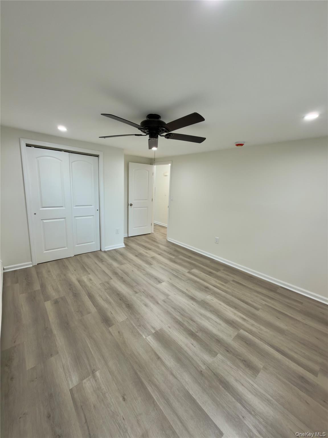 Single Family Dorchester Road Suffolk County, NY 11779, MLS-1032949-8