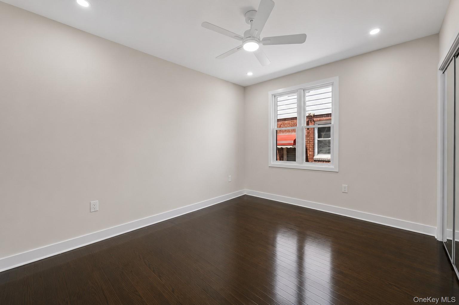 Single Family Little Neck Parkway Queens, NY 11004, MLS-1032975-27