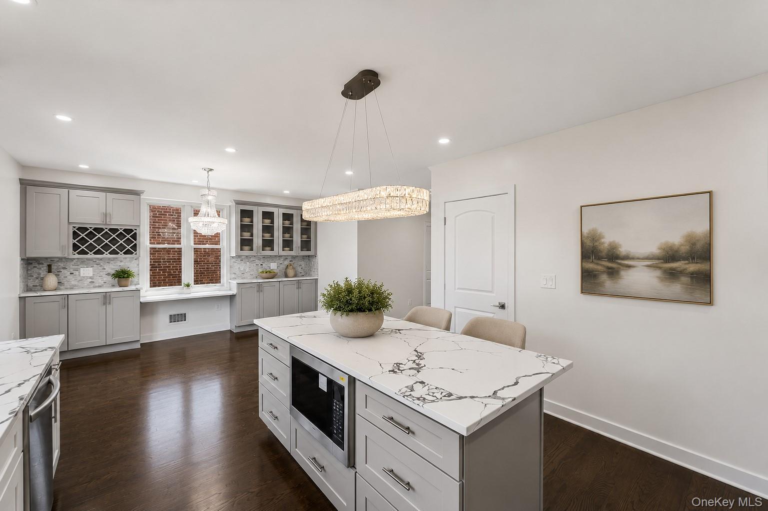 Single Family Little Neck Parkway Queens, NY 11004, MLS-1032975-9