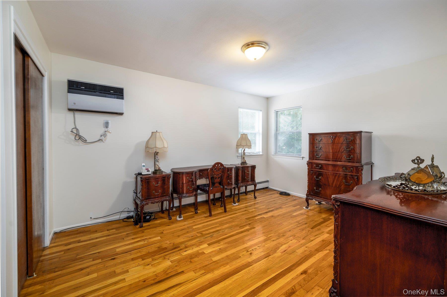 Single Family Washington Drive Nassau County, NY 11566, MLS-1032980-5