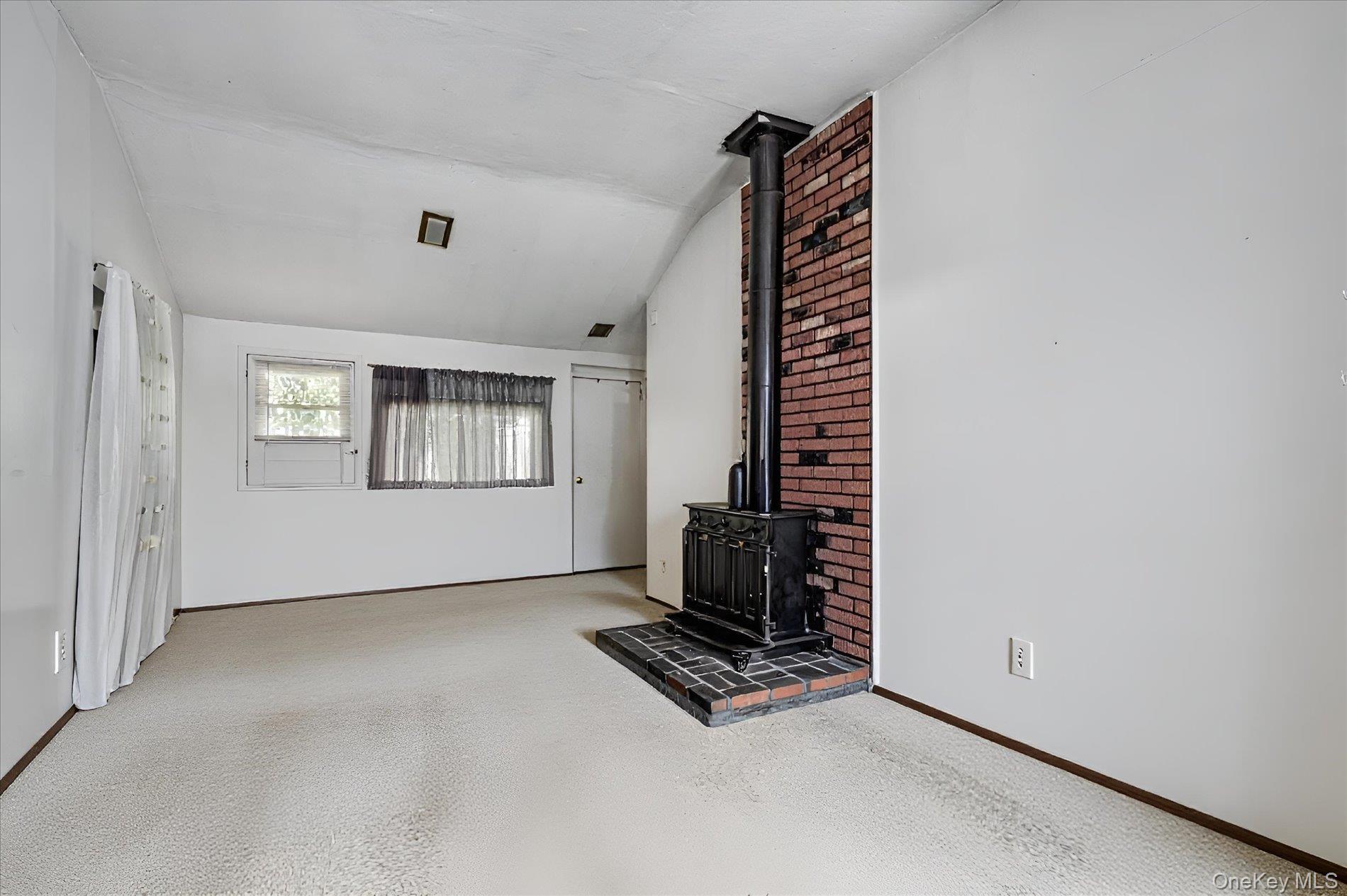 Single Family Old Country Road Suffolk County, NY 11747, MLS-1032983-13