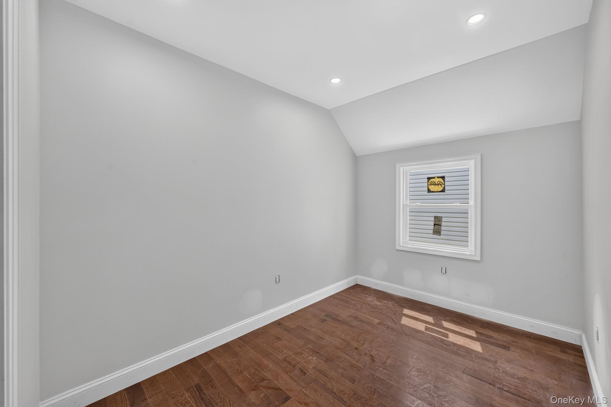 Single Family E 99th Street  Brooklyn, NY 11236, MLS-1032984-7