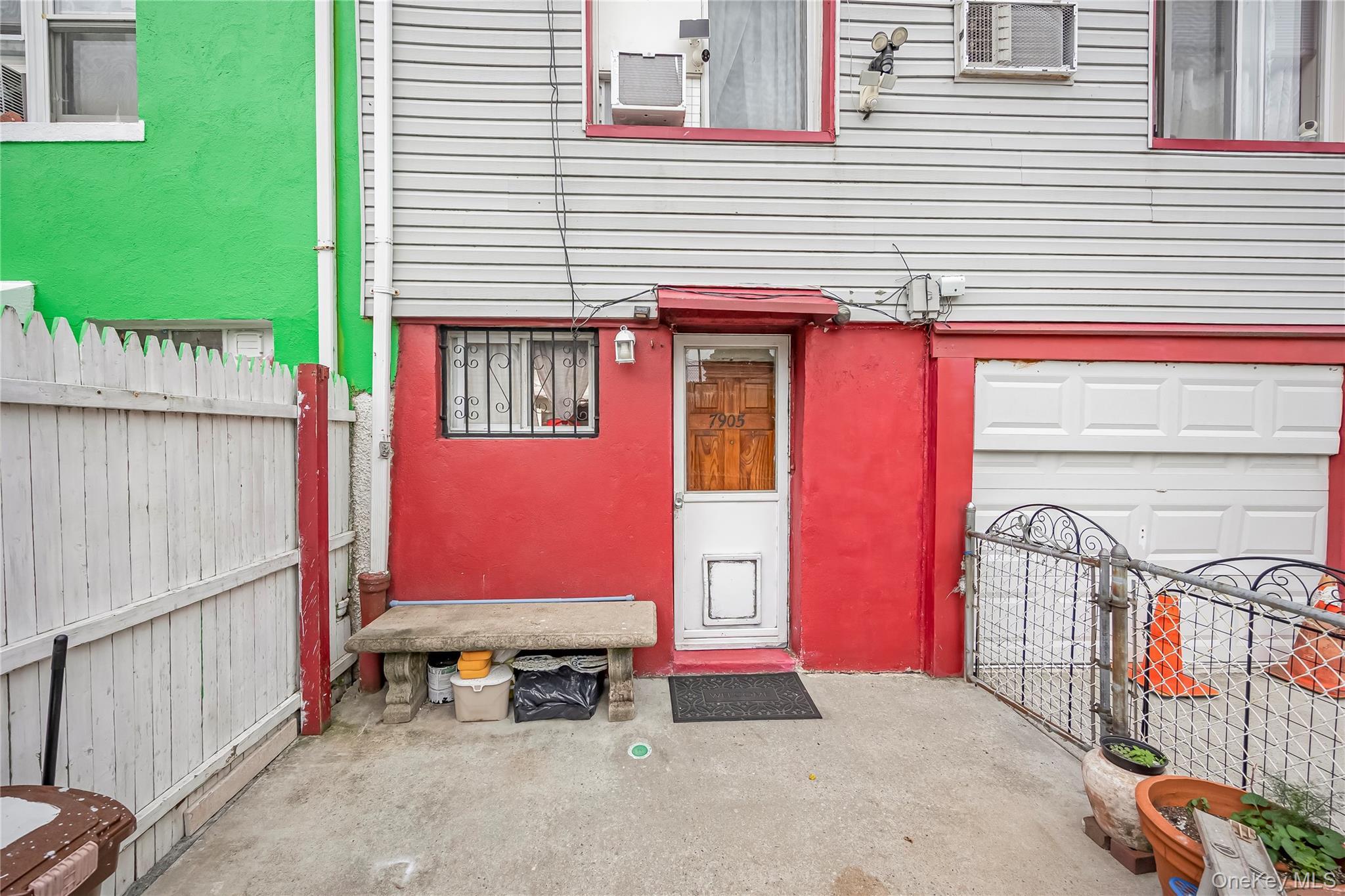 Single Family Pitkin Avenue Queens, NY 11417, MLS-1032995-25