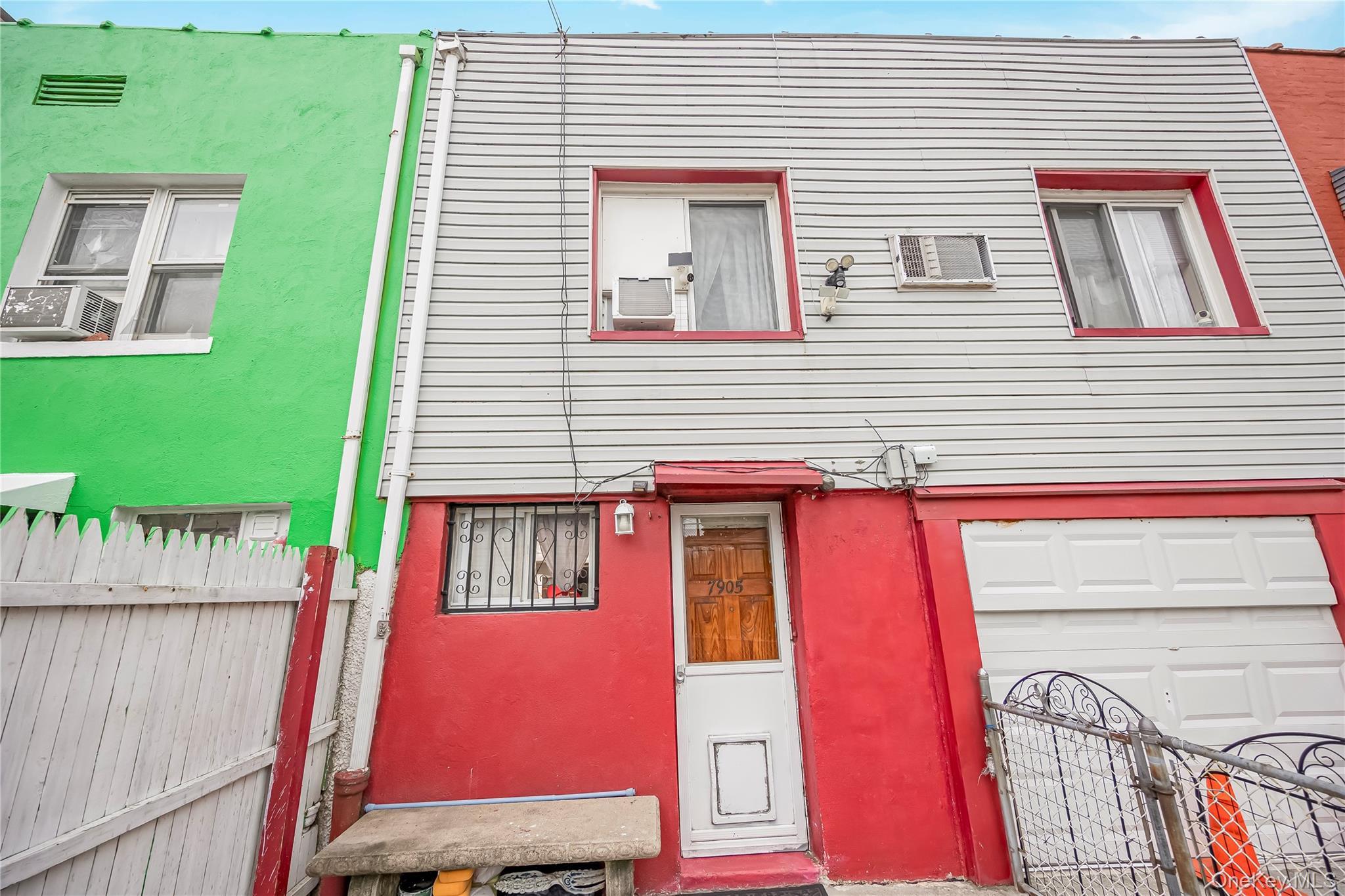 Single Family Pitkin Avenue Queens, NY 11417, MLS-1032995-26